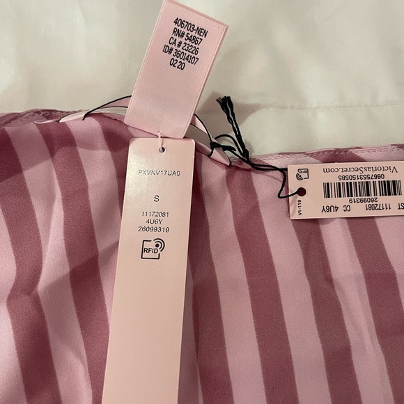 Victoria Secrets T-back Cami Pink Strips Size S - Picture 3 of 6